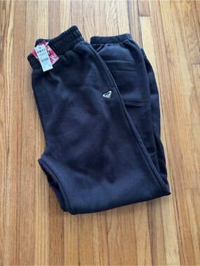NWT Roxy sweatpants